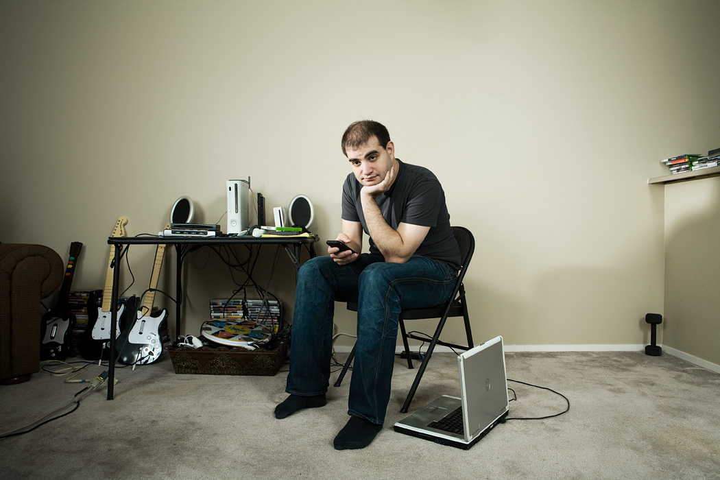 Hacker Dan Kaminsky in his Seattle Apartment. Photo by John Keatley for Wired. Seattle based hacker Dan Kaminsky. Photo by John Keatley for Wired
